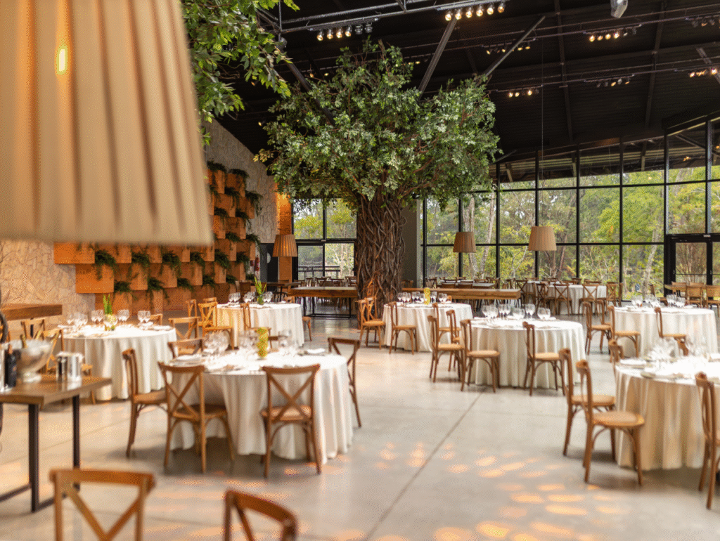 Restaurants & Food Chains - TIMESUP MARKETING